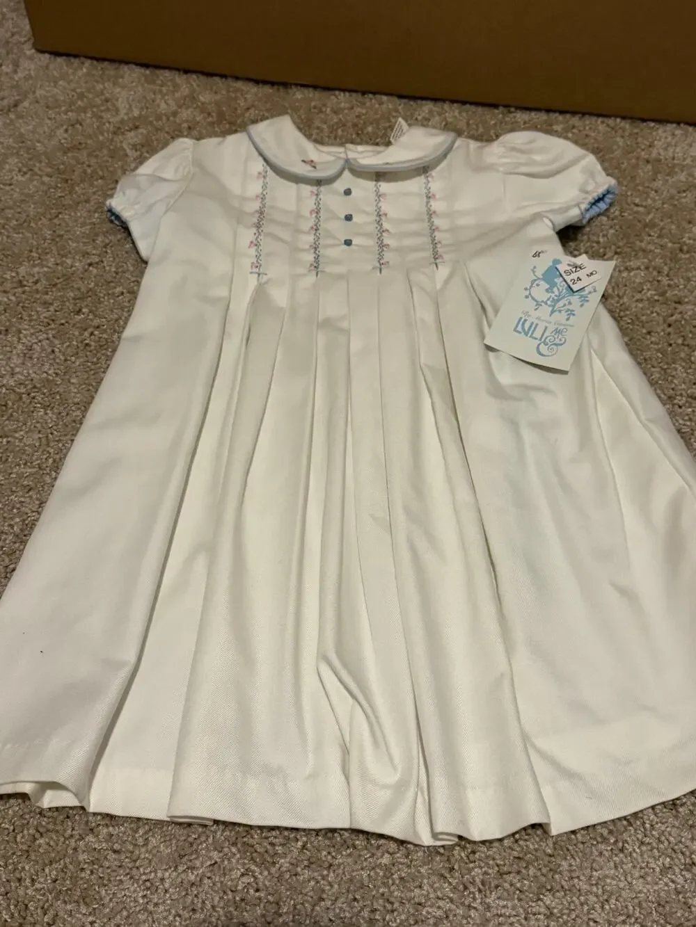 Luli & Me Heirloom White Smocked Dress Peter Pan Collar Size 24 Months